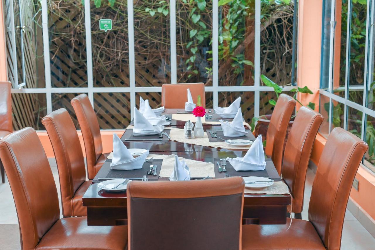 Falcon Heights Hotel Nanyuki Exterior photo