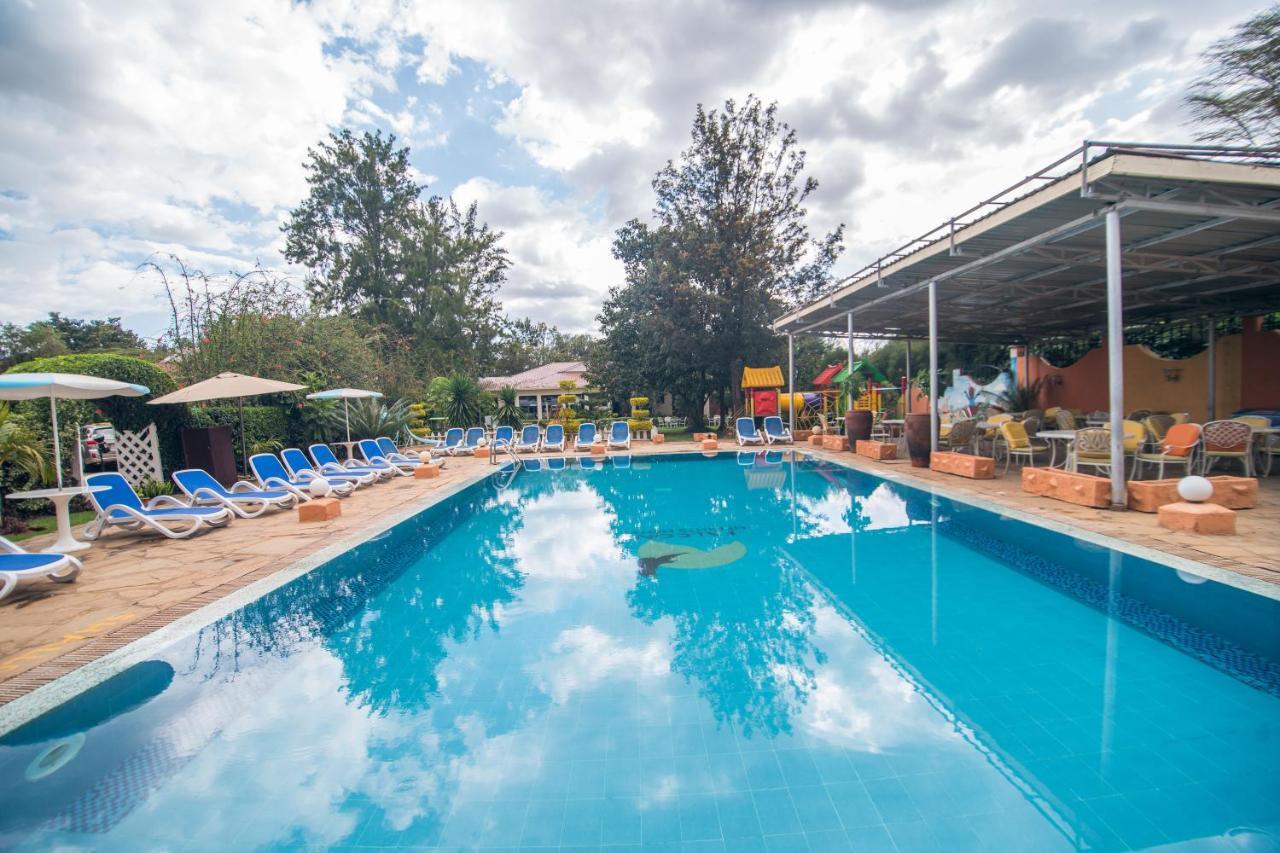 Falcon Heights Hotel Nanyuki Exterior photo