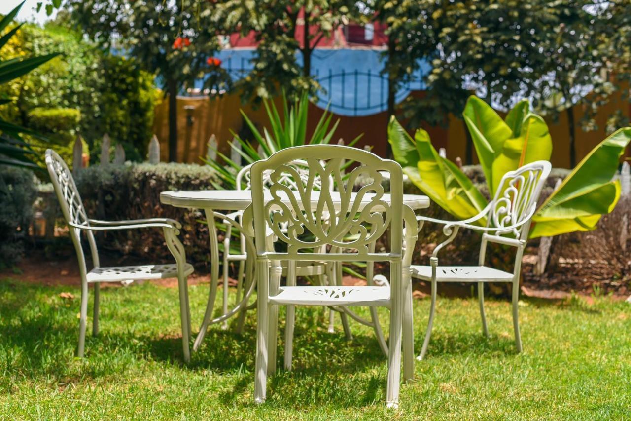 Falcon Heights Hotel Nanyuki Exterior photo